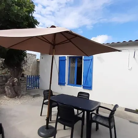 Charmante Maison De Pays Dans Le Centre De St Denis D'oleron