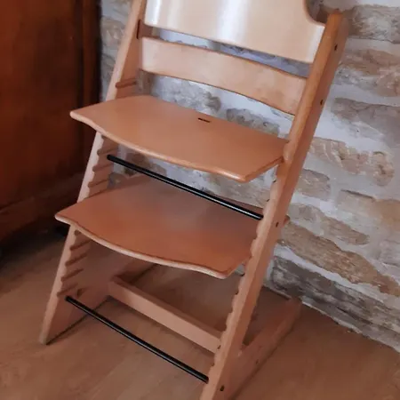 Casa de Férias Charmante Maison De Pays Dans Le Centre De St Denis D'oleron *